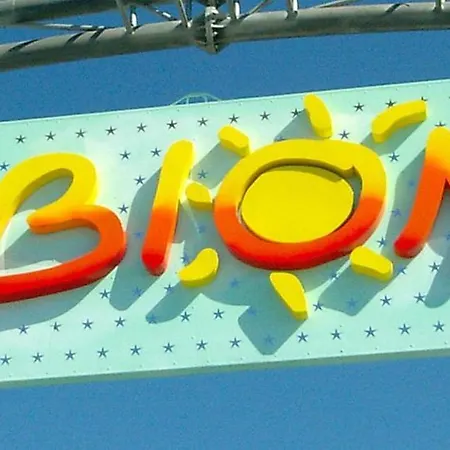 Poolside Living, Your Ideal - Beahost Bibione